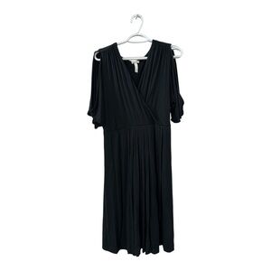 Shoulder peek a boo dress